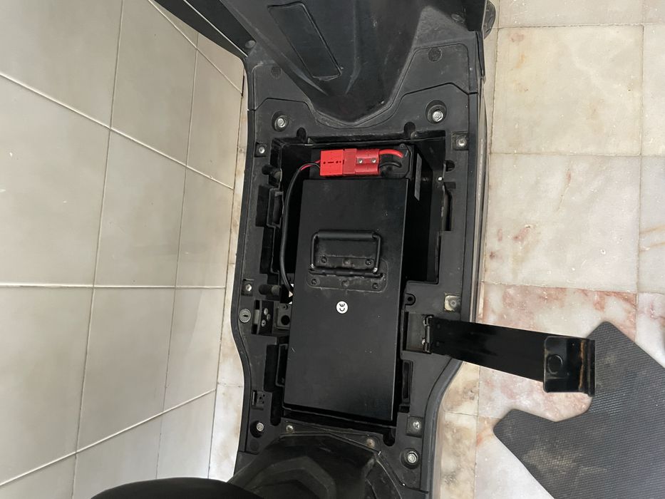 Scoter eletrica 40 kmh paro de trabalhar