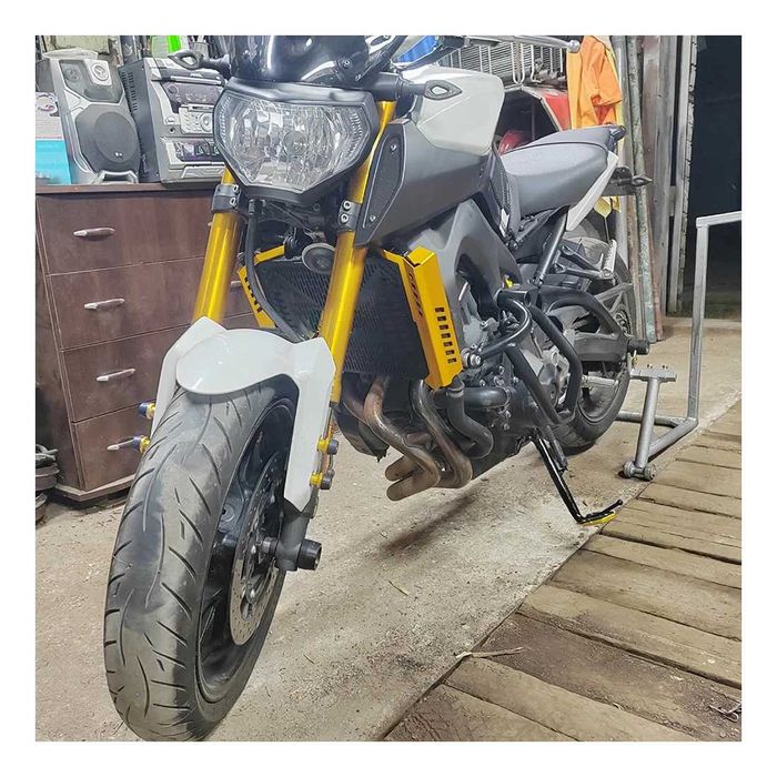 Proteções Radiador Laterais Alumínio CNC para Yamaha MT-09 / FZ-09
