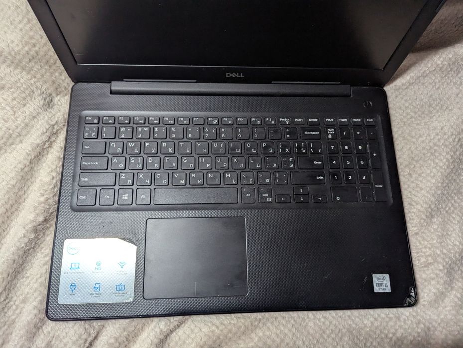 Ноутбук DELL Vostro 15 3000