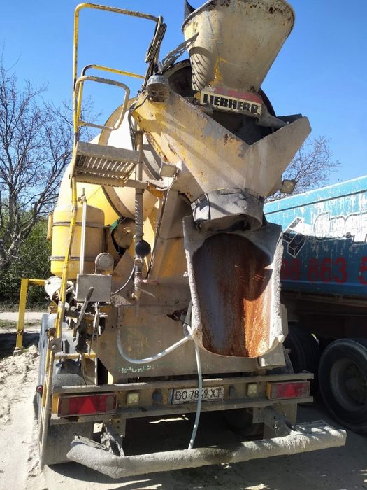 Міксер, бетонозмішувач прицепний Liebherr-mischtechnik