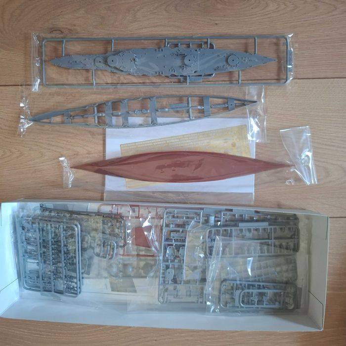 Pancernik Haruna model do sklejania Fujimi 1/700
