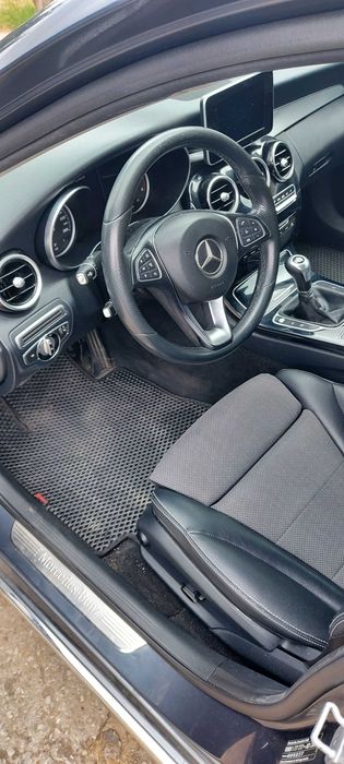 mercedes w205 2014 benzyna 1.6