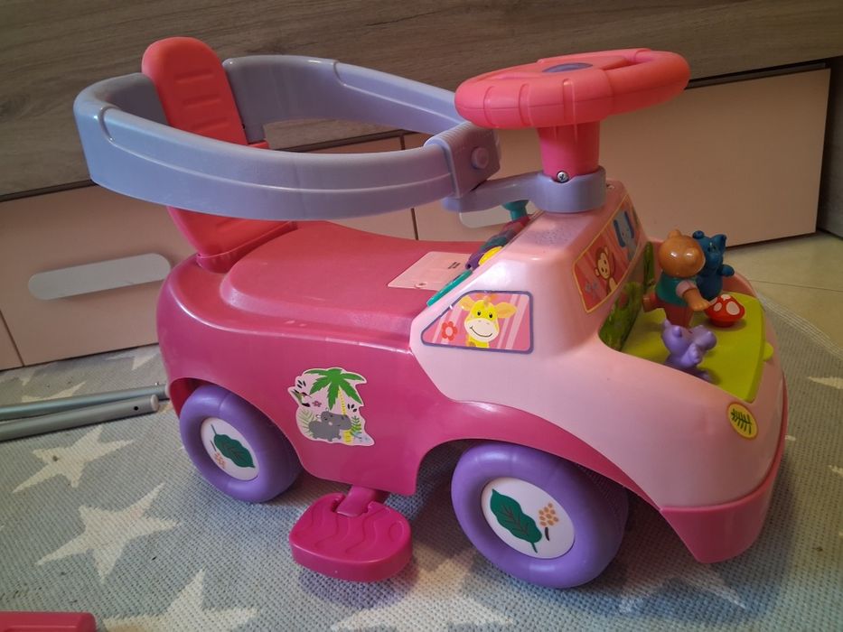 Carrinho "O meu primeiro veiculo"