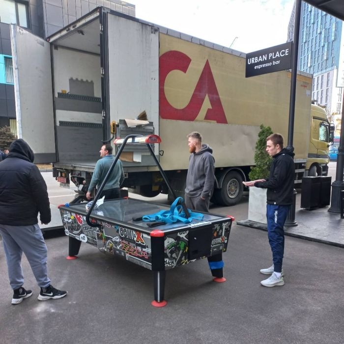 Вантажники Київ . Услуги грузчиков