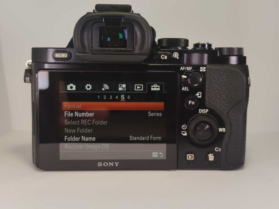 Sony Alpha a7R+доп батарея пробіг 16750