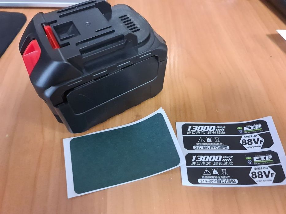 Корпус акумулятора під Makita 21В для сам. збірки на 15 акб 18650