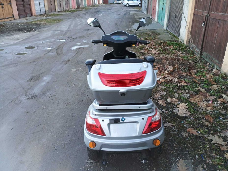 Skuter inwalidzki Eycos nowe akumulatory