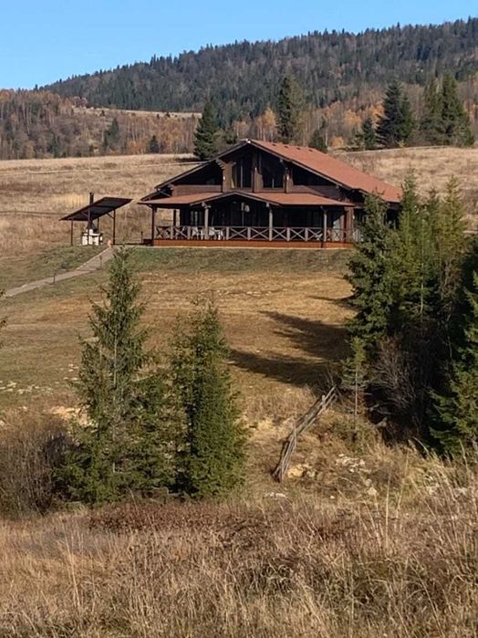 Продаж котеджу-шале (будинок) у с.Задільське, біля лісу, є ВІДЕО..