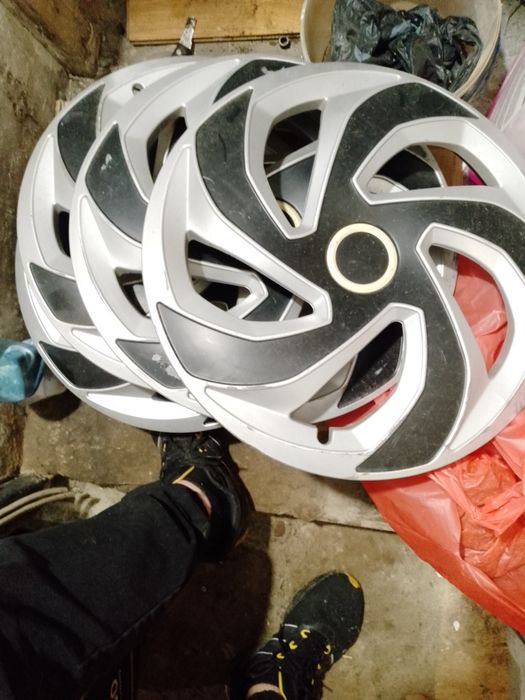 Продам ковпаки R15