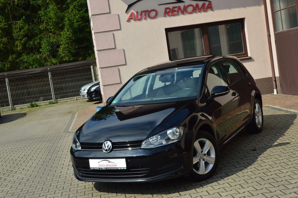 Volkswagen Golf Rezerwacja