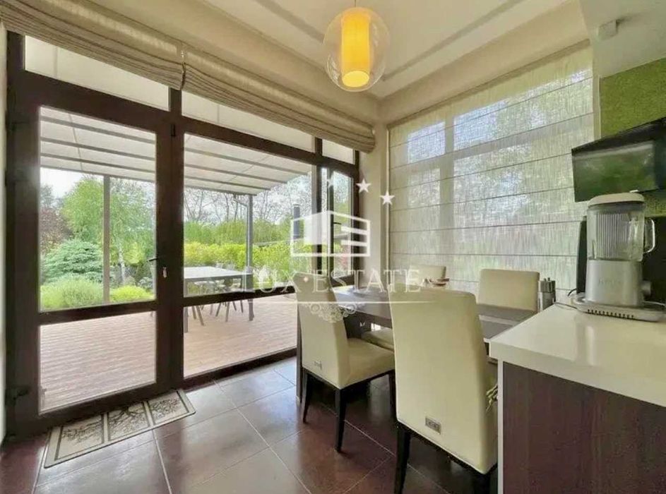 Оренда будинку 550м²   ділянка 25 соток  у КМ Старі Безрадичі