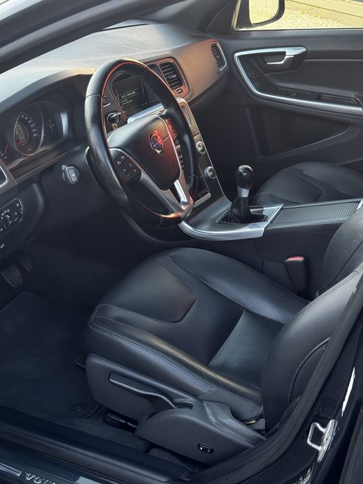 Volvo V60 — fotografia 6