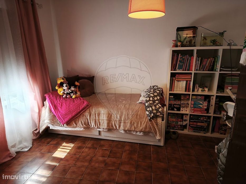 Moradia T4 para venda
