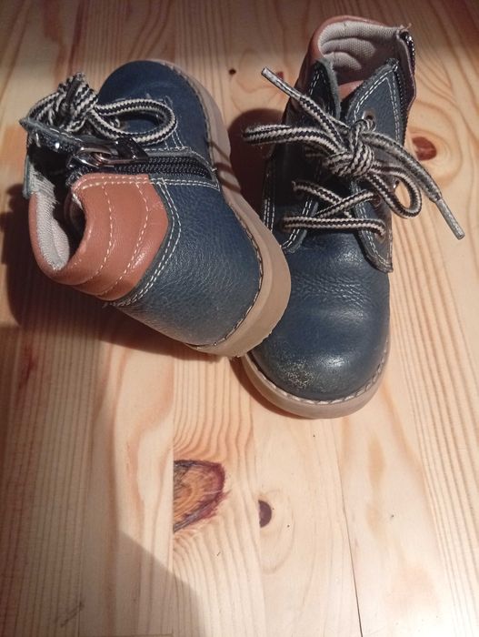 Botas criança, TAM. 24