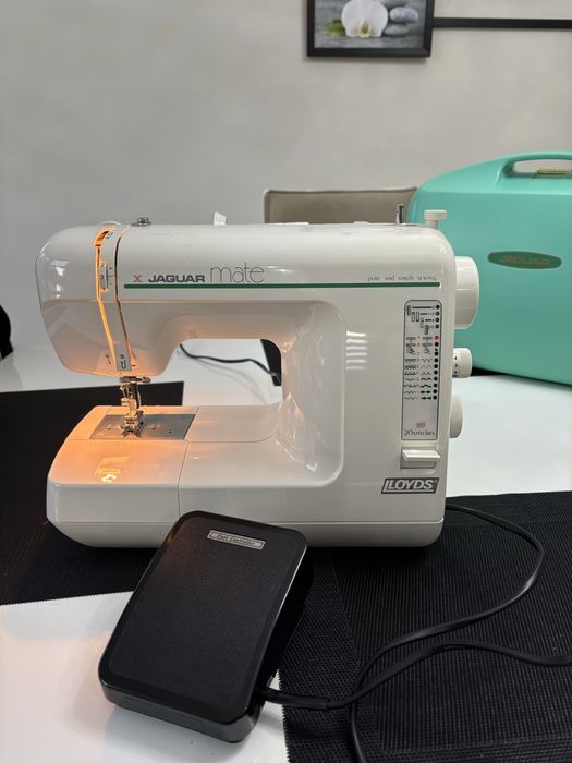 Швейна мащинка Jaguar mate 383