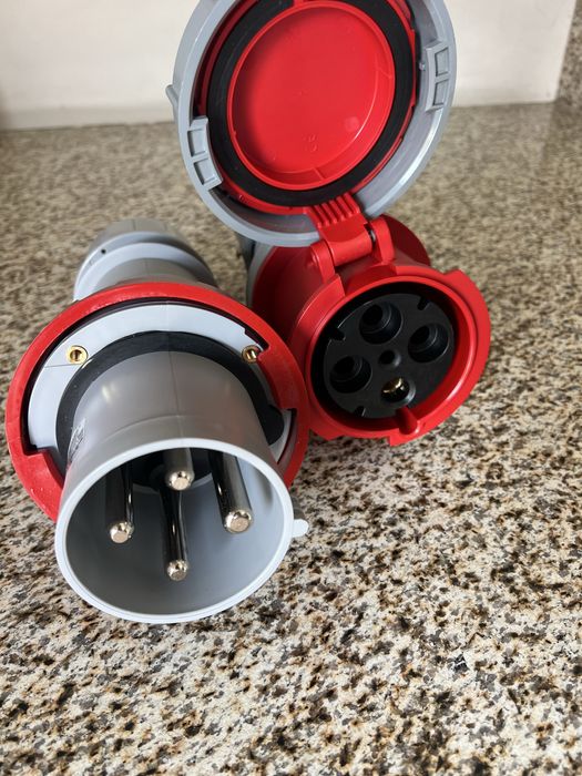 Fichas trifasicas 4pinos