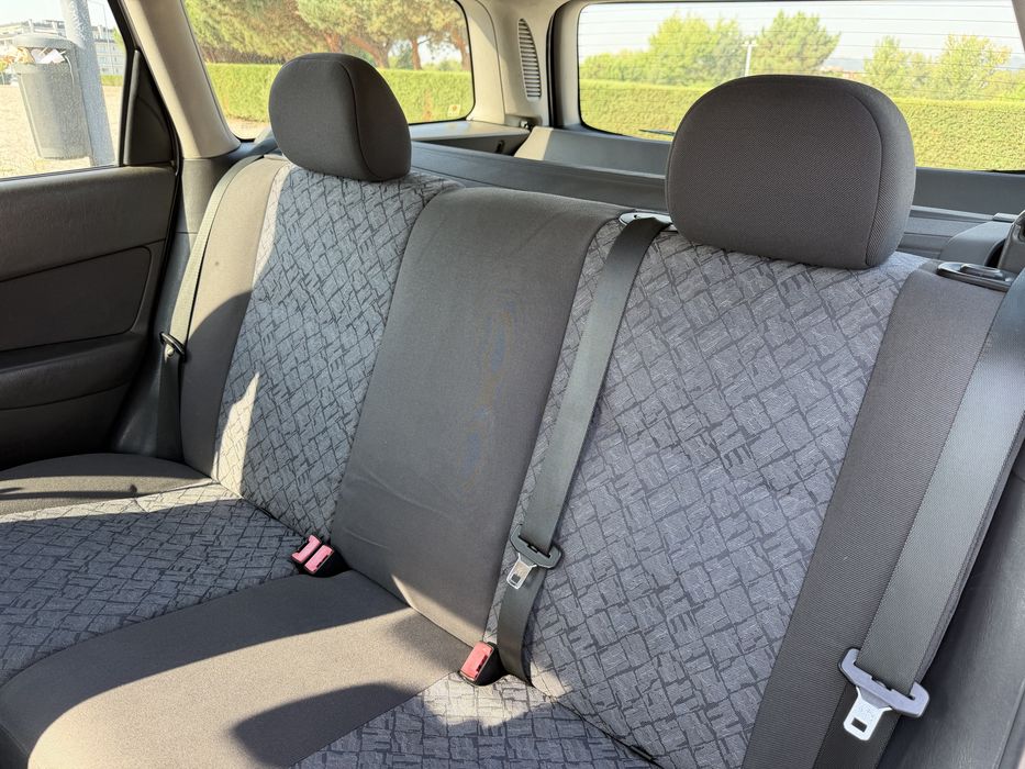 Ford Focus Station 1.4 - Gasolina - Poucos KM