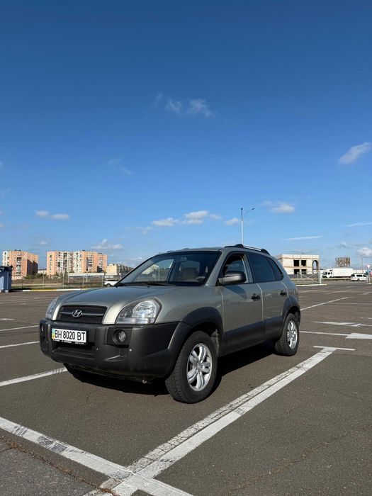 Hyundai tucson 2.0 автомат