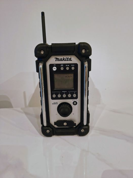 Radio budowlane Makita DMR 107, LXT, CXT