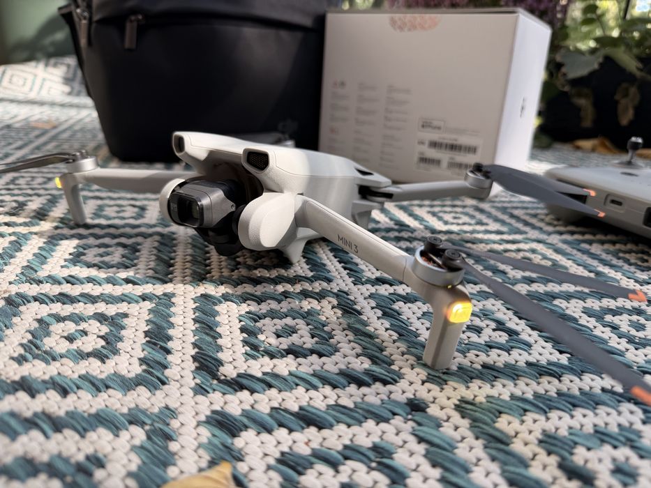 Dron DJI Mini 3 na gwarancji + ubezpieczenie DJI Care