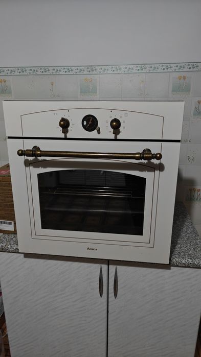 Retro piekarnik do zabudowy Amica elektrycznych