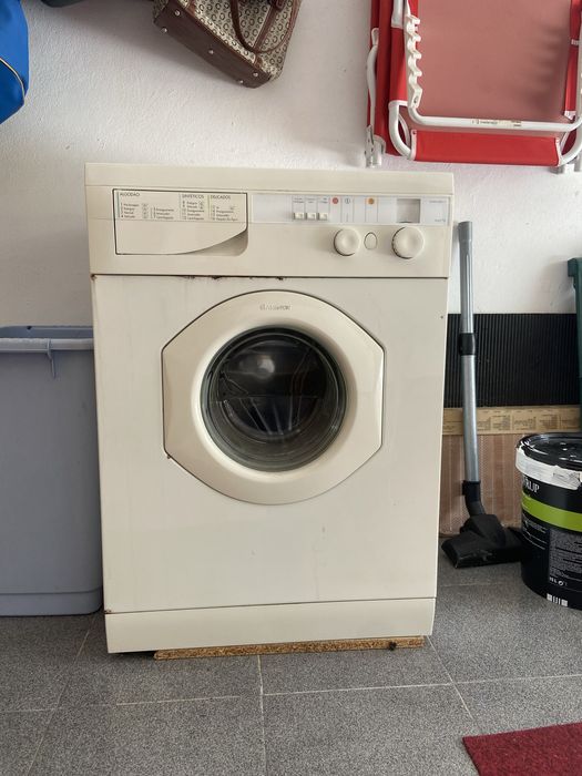 Maquina de lavar roupa Ariston64584333768578121