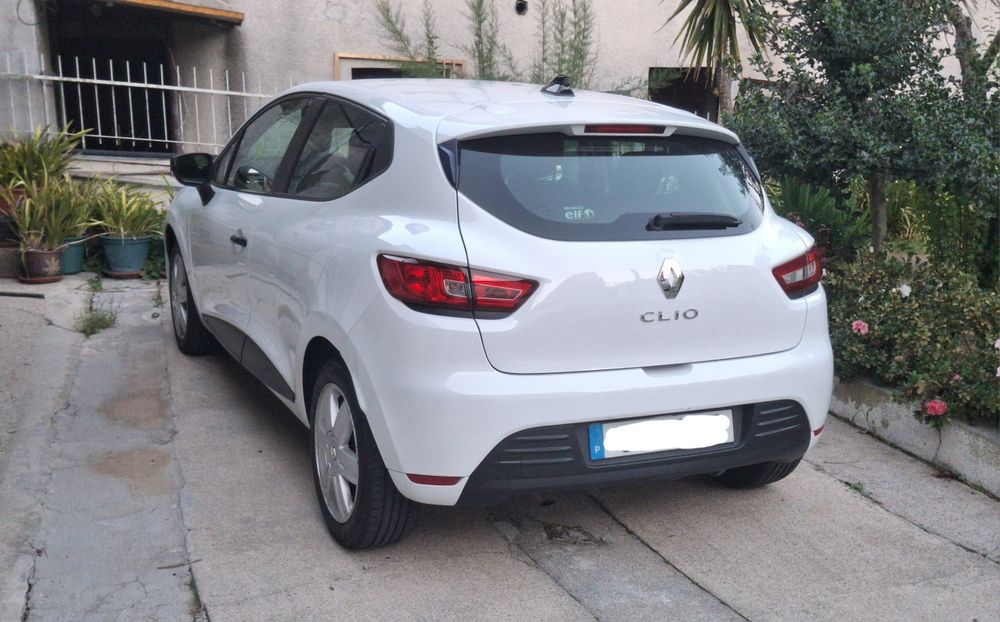 Renault clio  bi-fuel  GPL