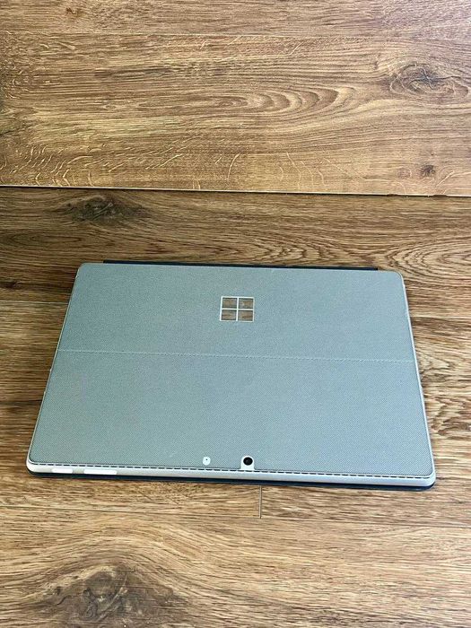 Microsoft Surface Pro 11\OLED\Qualcomm Snapdragon X Elite 1\16 ГБ-DDR5\SSD 512 ГБ\Qualcomm Adreno X1 85
