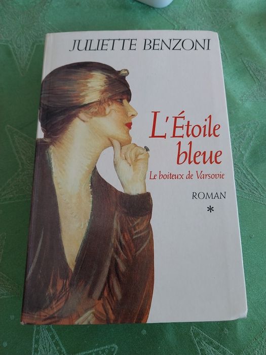 L'Etoile bleue. Portes incluídos