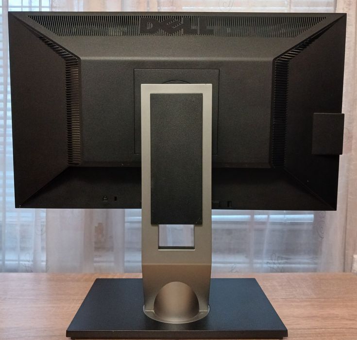 Монітор Dell P2211H, 22 дюймів.