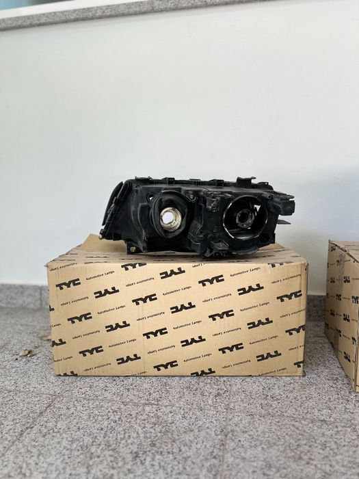 Kit Completo Xenon BMW E46 — Óticas Originais Bosch + Eletrónica