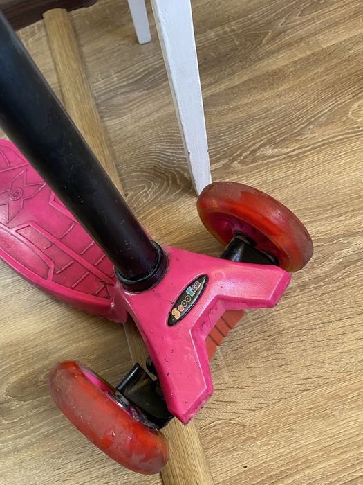 Самокат дитячий триколісний