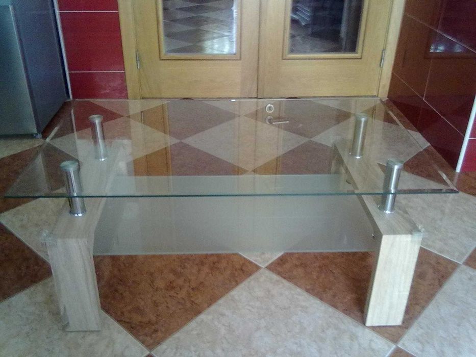 Mesa retangular de centro