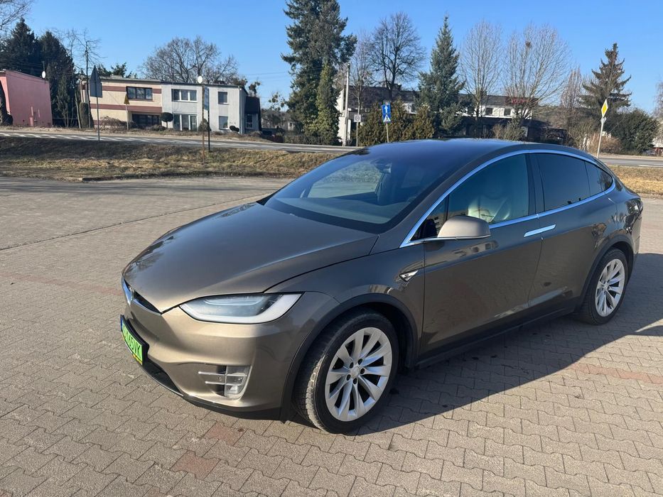 Tesla Model X Tesla Model X 90D Darmowe ładowanie Free SC01