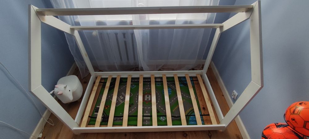 Łóżko domek  dla dziecka