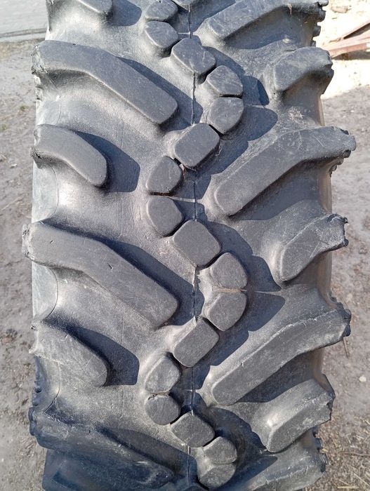 Opona rolnicza 420/70 R28