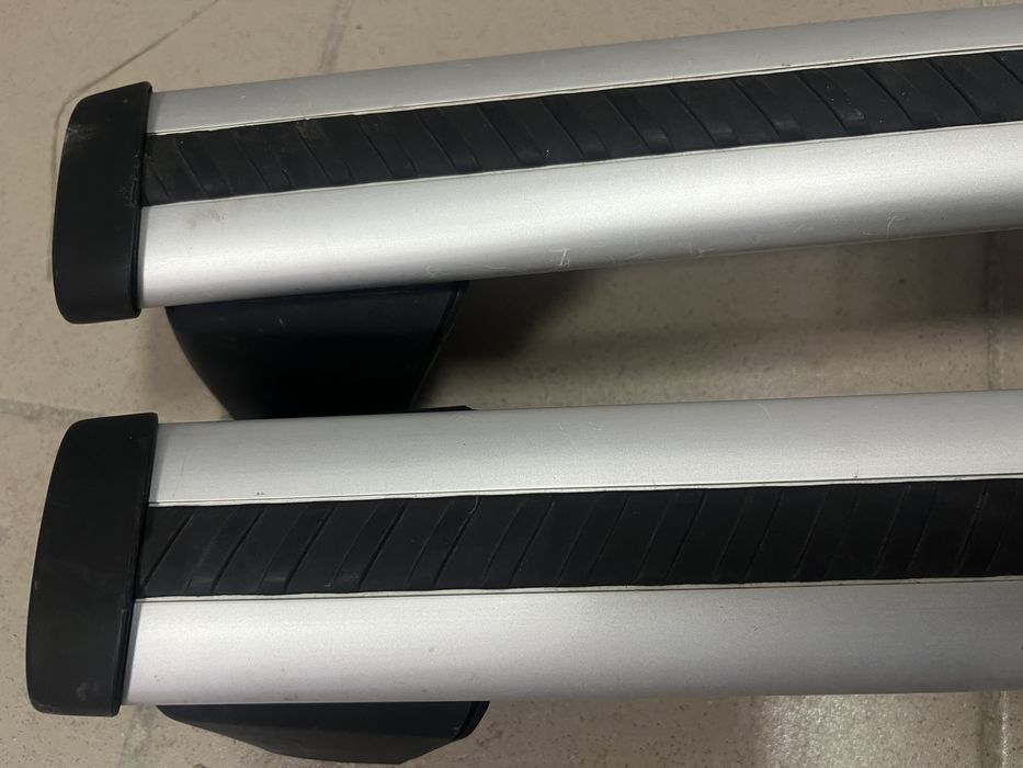 Рейлинги: Audi Q5 8R 8R0071151G Поперечини на дах (2013–2017) рейлінги