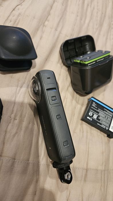 Camera insta360 x3 + acessórios