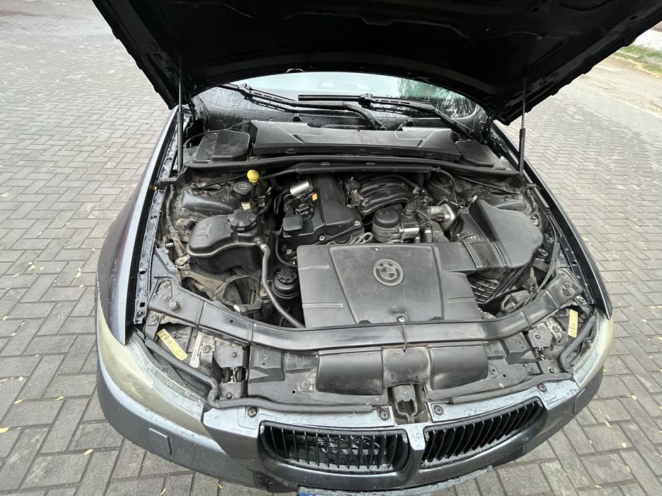 BMW e90, автомат, 2л. бензин