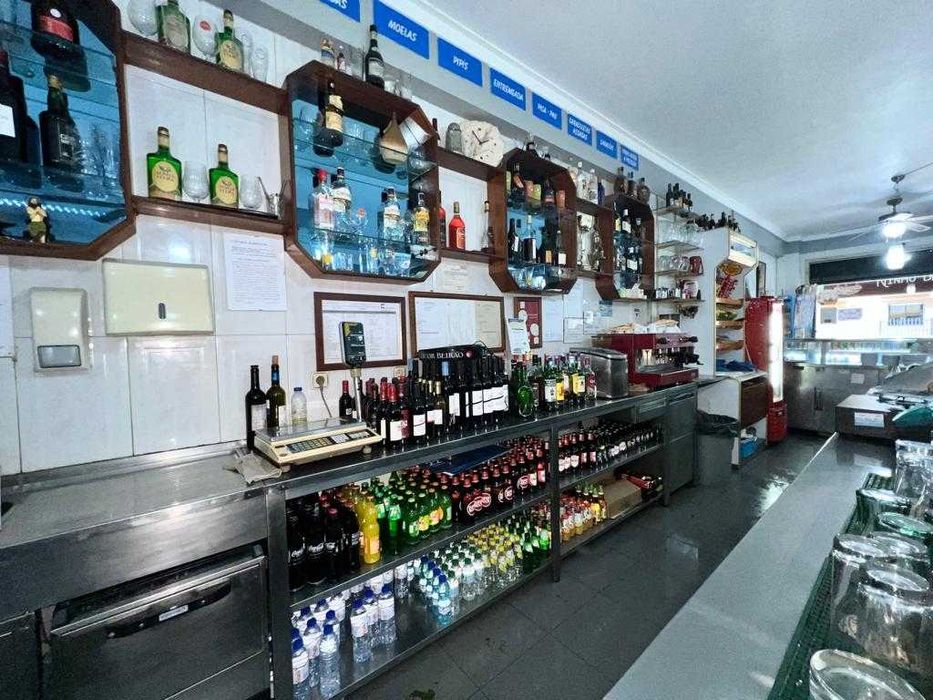 Restaurante Totalmente Equipado à Venda | Pronto a Funcionar | Excelente Localização