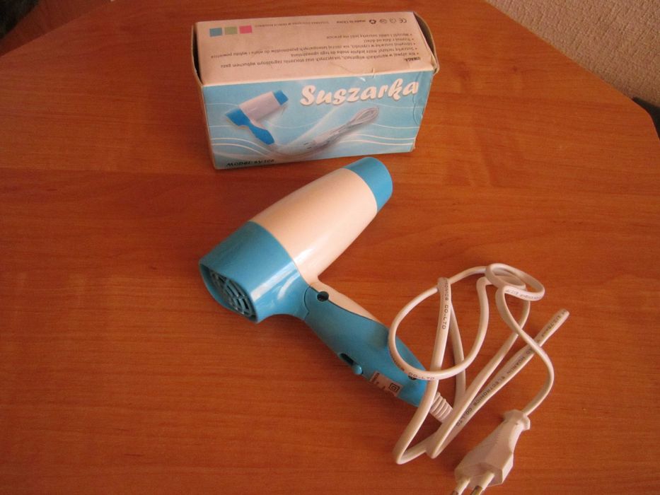 Mini suszarka do włosów