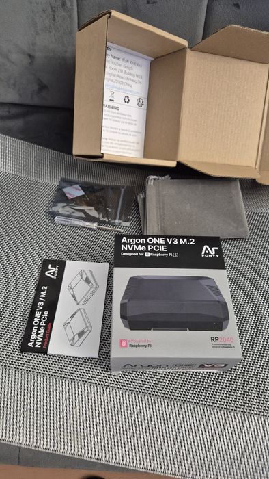 корпус Argon ONE V3 M.2 NVMe PCIe до Raspberry Pi 5