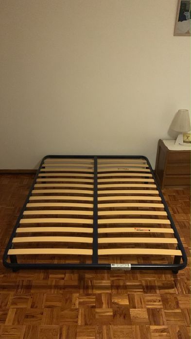 Estrado de cama Pikolin