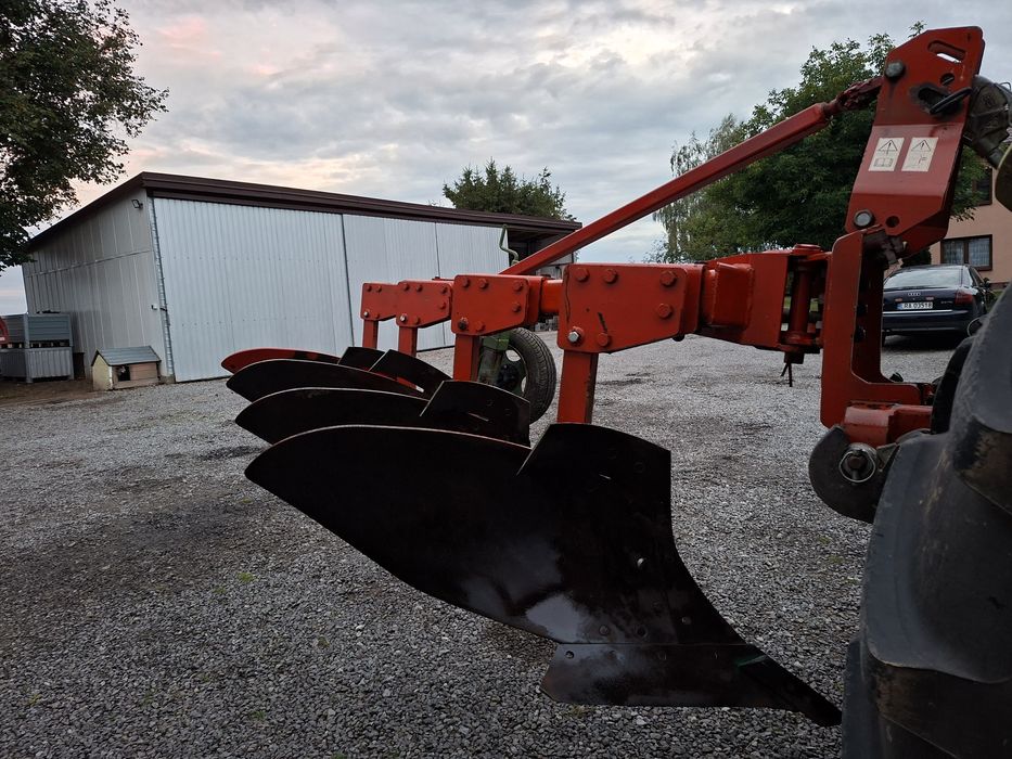 Pługi 4 skibowe Agro Masz