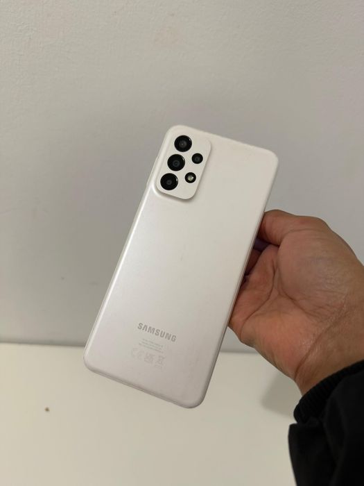 Samsung Galaxy A23 5G – 128GB – Branco