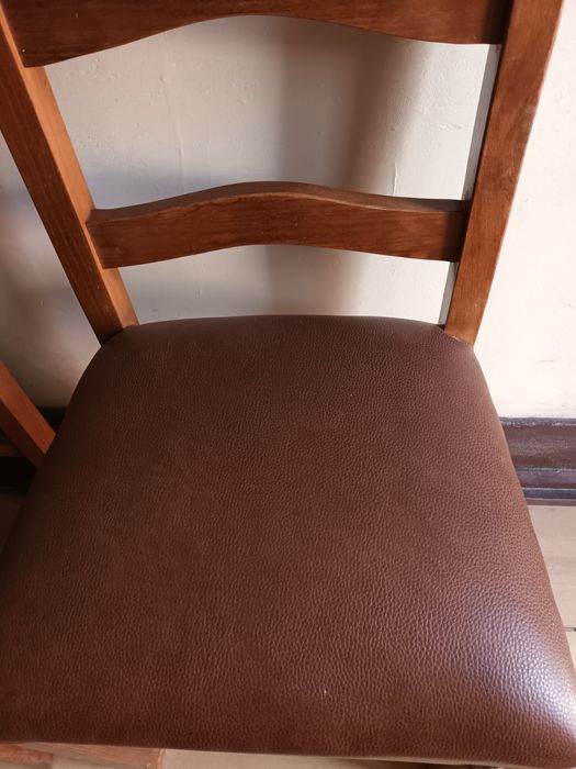 Conjunto cadeiras madeira - Excelentes!