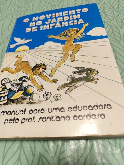 Livro "O movimento no jardim infância"