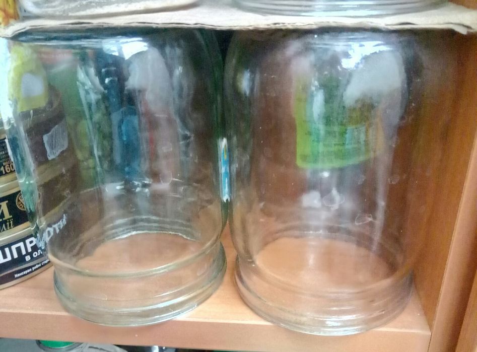 Банки 0.5  -  1  - 3 литра б/у, чистые