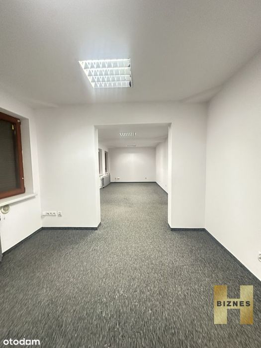 Biuro 11,16,23,74,m2 Krzyki Parking