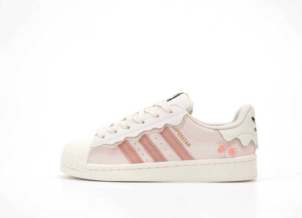 Женские кожаные кроссовки Adidas Superstar кросівки адідас суперстар